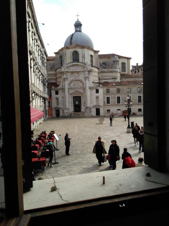 Albergo Al Gobbo Veneza Exterior foto